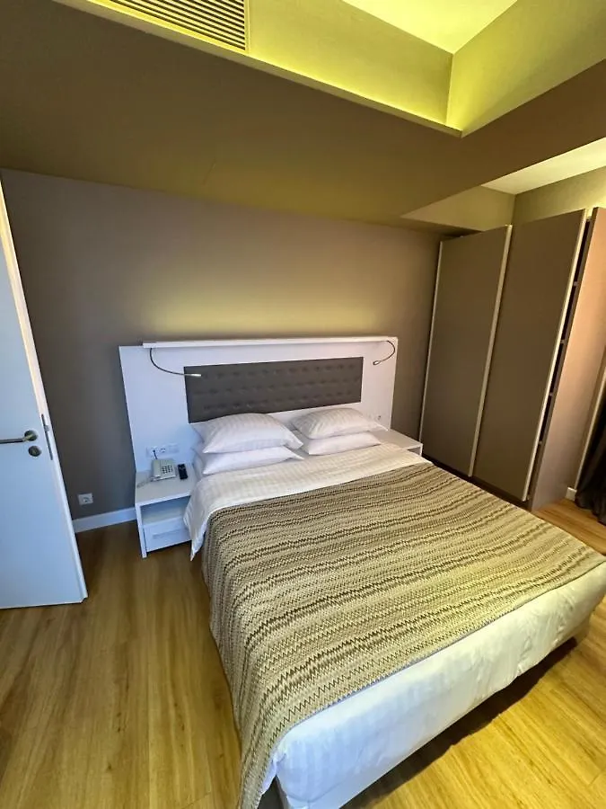 Hotel Ailance Royal Panorama Батуми 0*,  Грузия